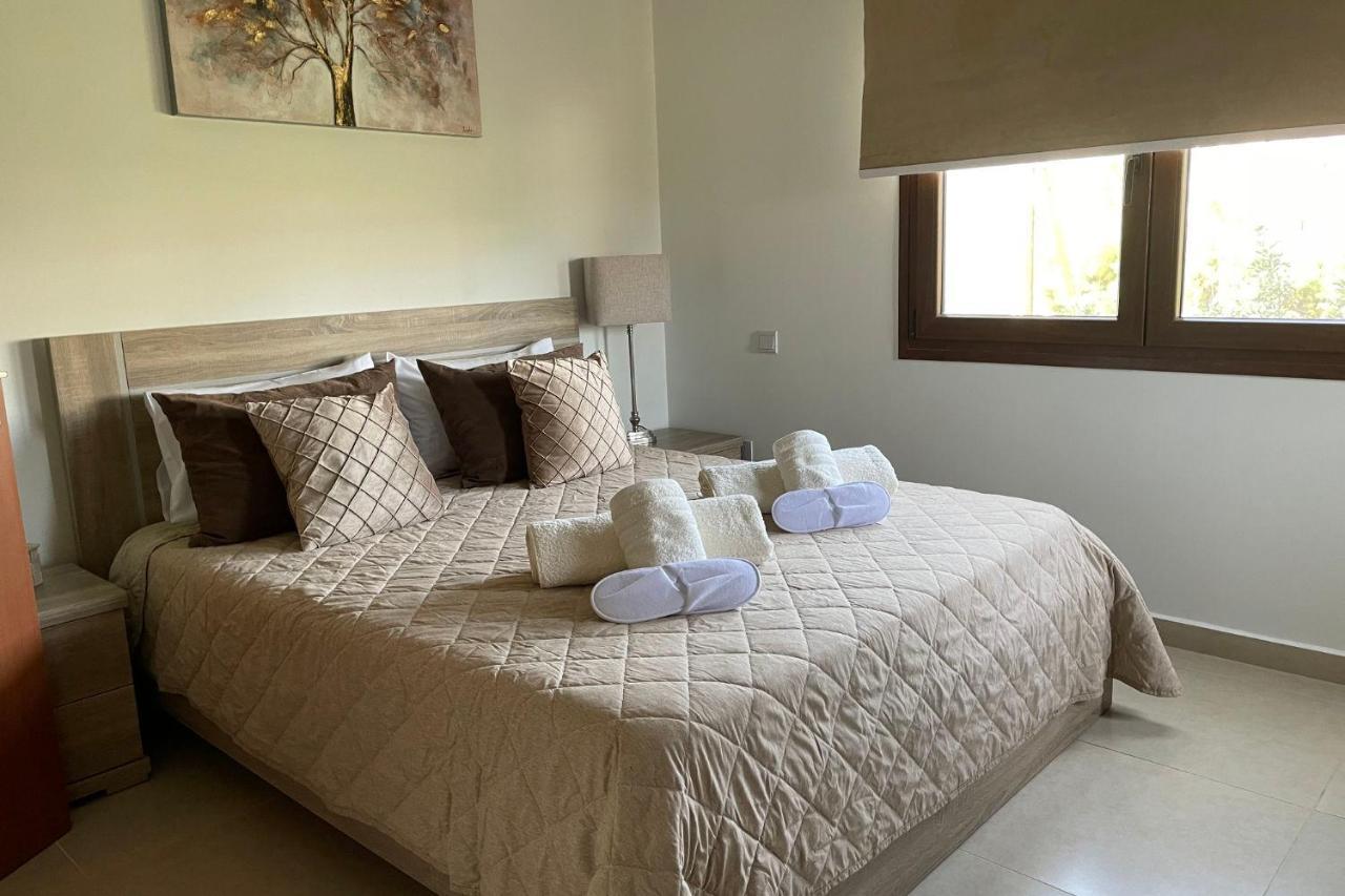 Eleona'S Royal Gardens By Yiota - Luxury 2 Bed Apartment In Exclusive Complex Peyia Exterior photo
